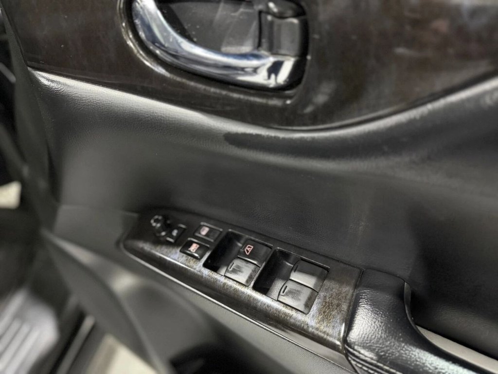 Used Nissan Elgrand 2010 for sale - 77582202: Photo 10