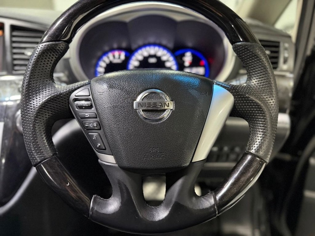 Used Nissan Elgrand 2010 for sale - 77582202: Photo 8