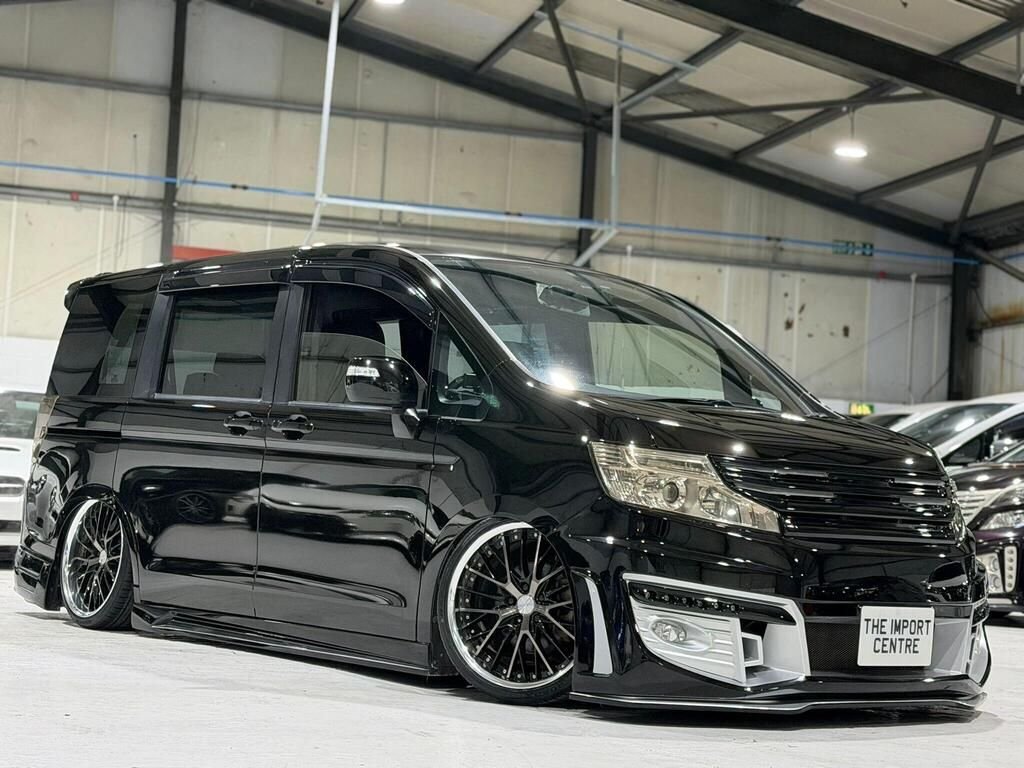 Used Honda Stepwagon 2012 for sale - 77582220: Photo 3