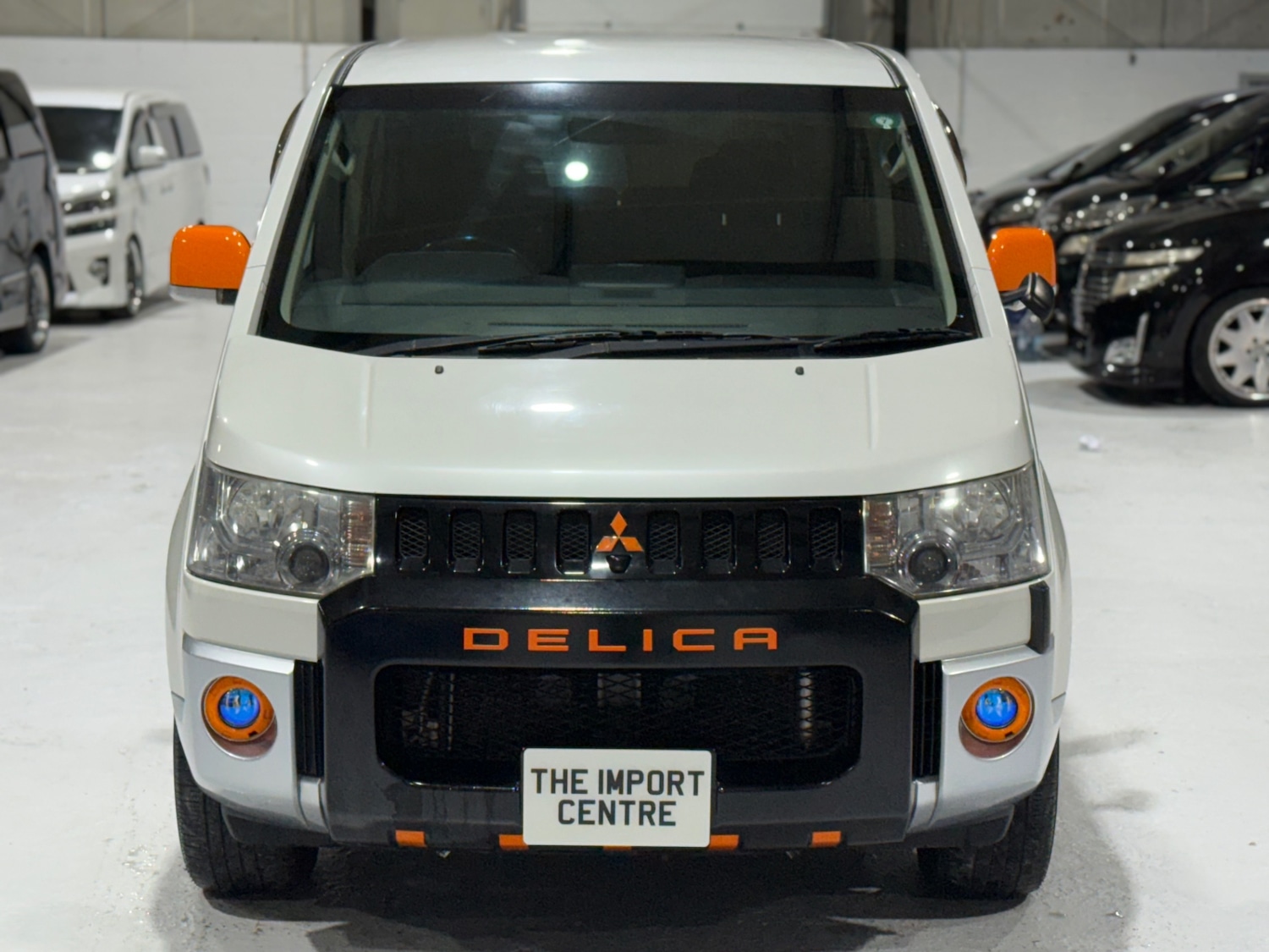 Used Mitsubishi Delica 2007 for sale - 76974760: Photo 4