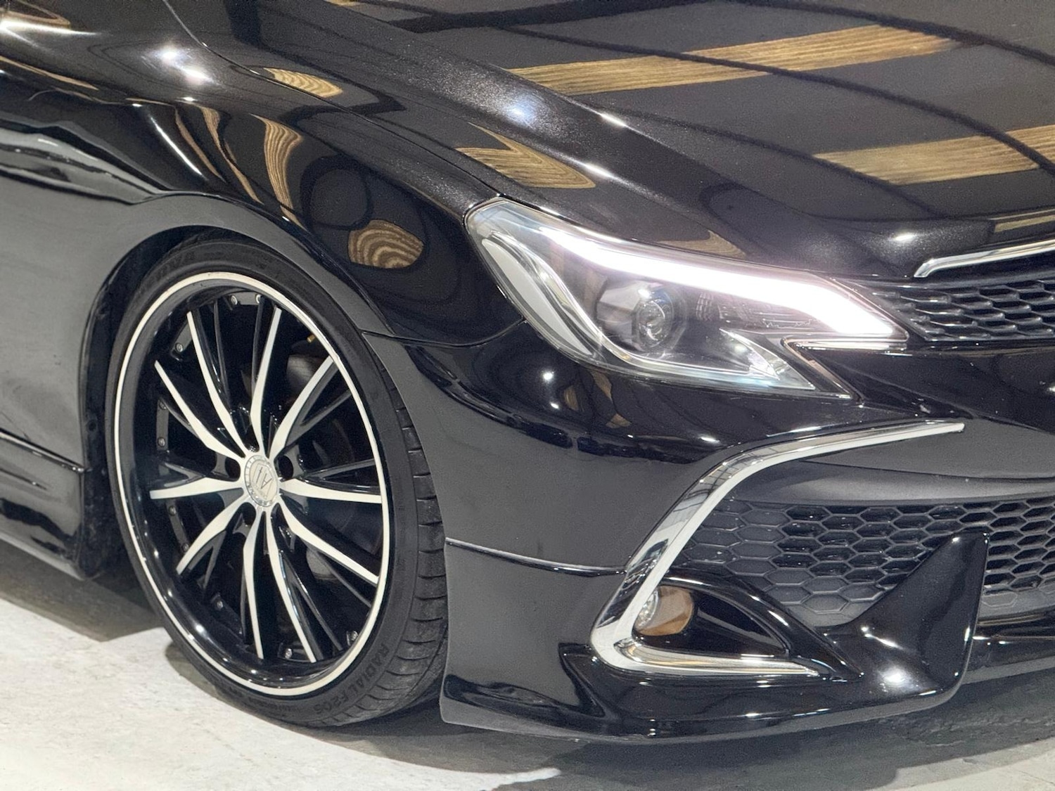 Used Toyota Mark X 2010 for sale - 77277254: Photo 15