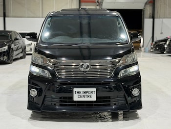 Used Toyota Vellfire 2012 for sale - 77071150: Photo