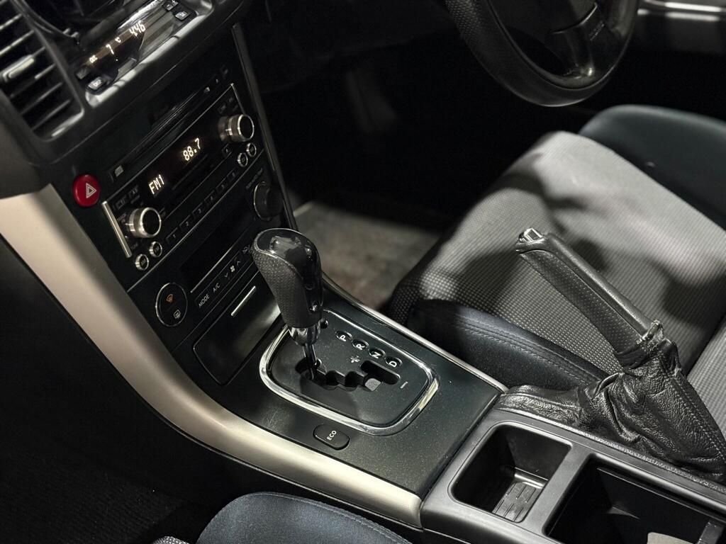 Used Subaru Legacy 2004 for sale - 77582210: Photo 35