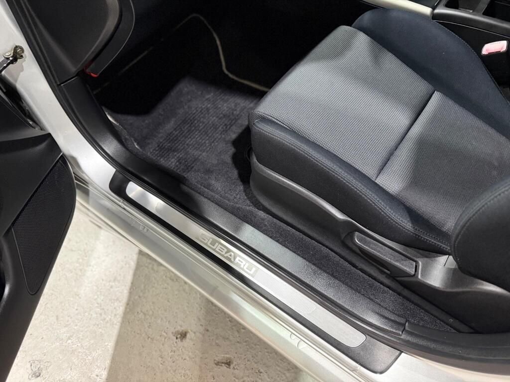 Used Subaru Legacy 2004 for sale - 77582210: Photo 36