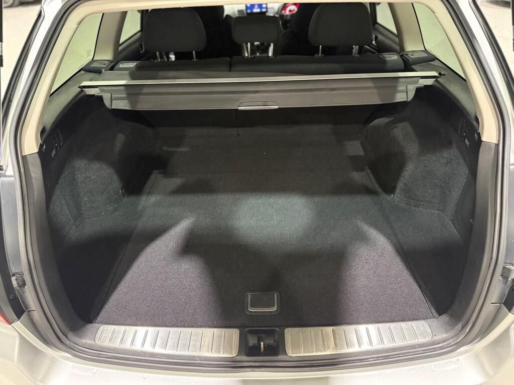 Used Subaru Legacy 2004 for sale - 77582210: Photo 38