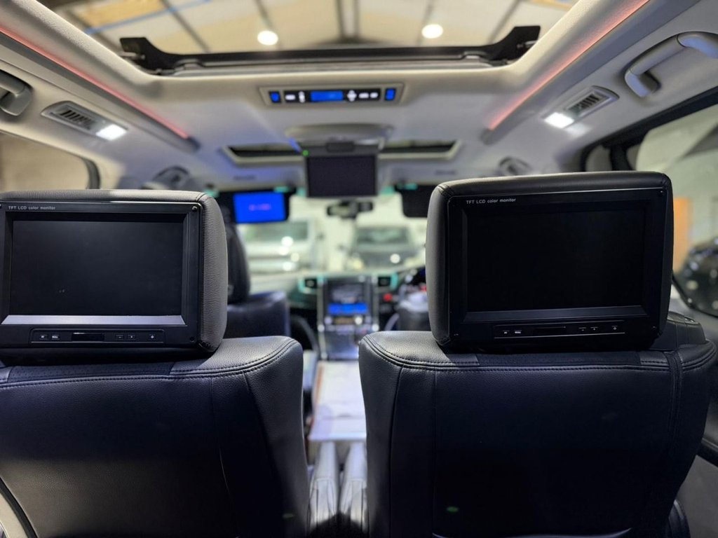 Used Toyota Vellfire 2008 for sale - 77588353: Photo 30