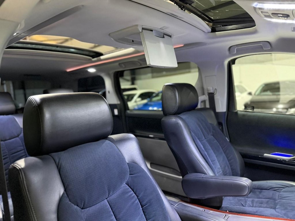 Used Toyota Vellfire 2008 for sale - 77588353: Photo 43