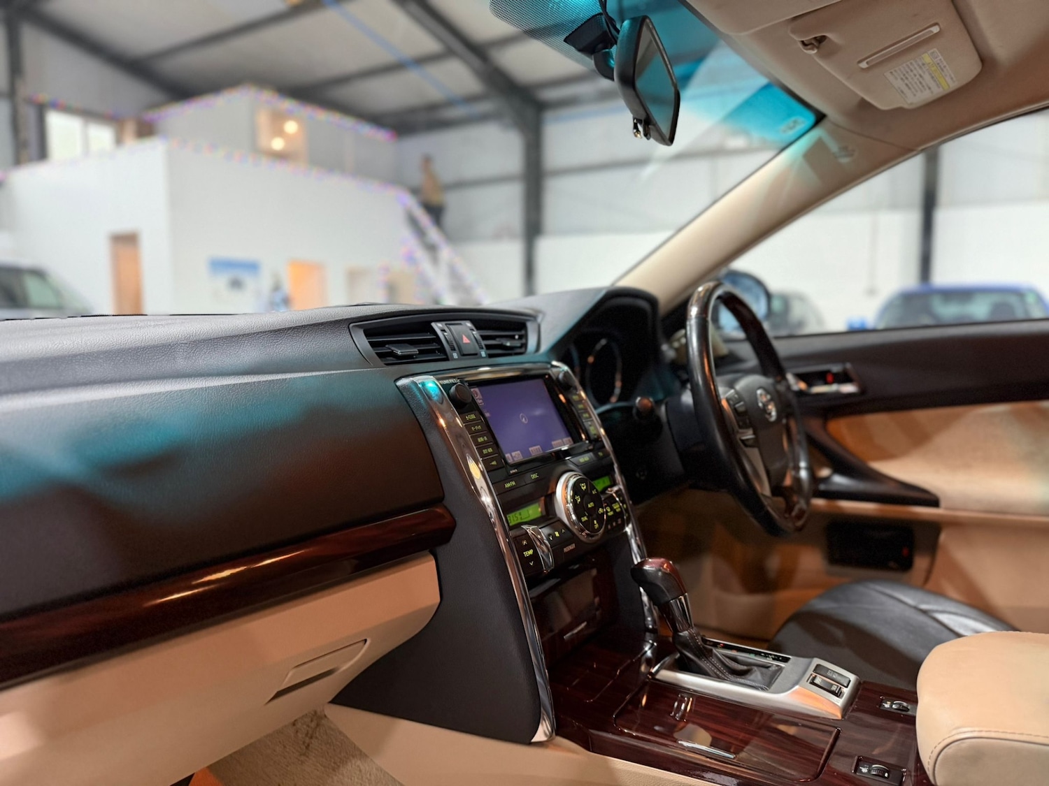 Used Toyota Mark X 2010 for sale - 77070862: Photo 17