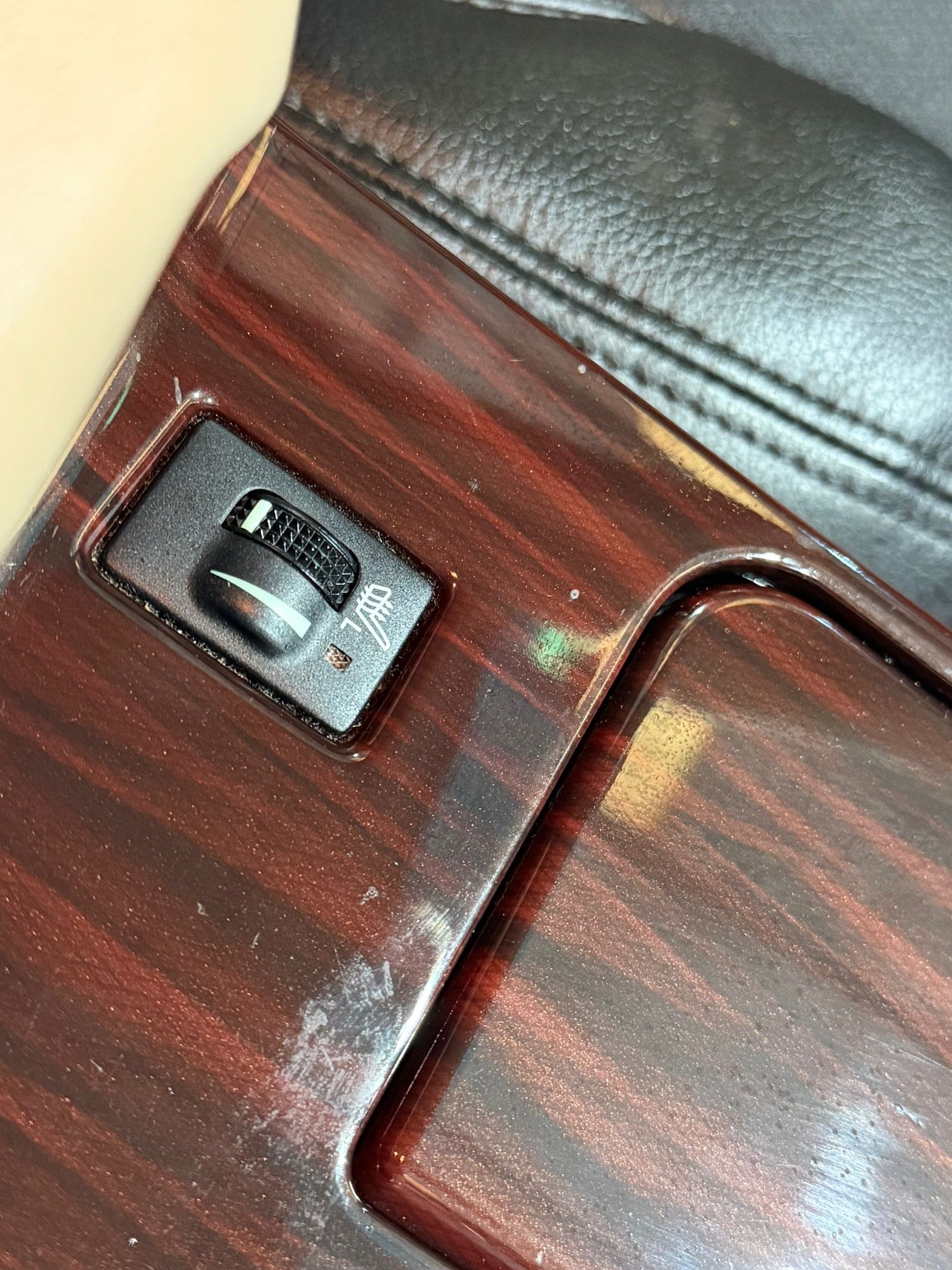 Used Toyota Mark X 2010 for sale - 77070862: Photo 24