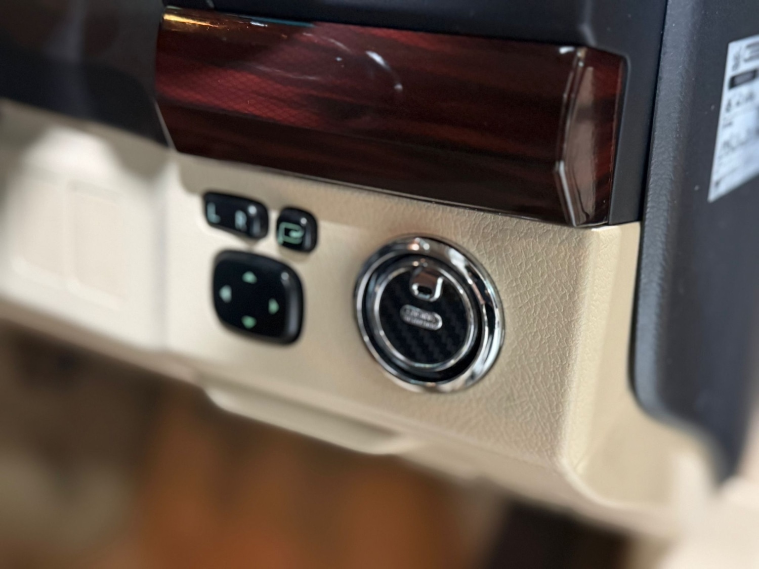 Used Toyota Mark X 2010 for sale - 77070862: Photo 26