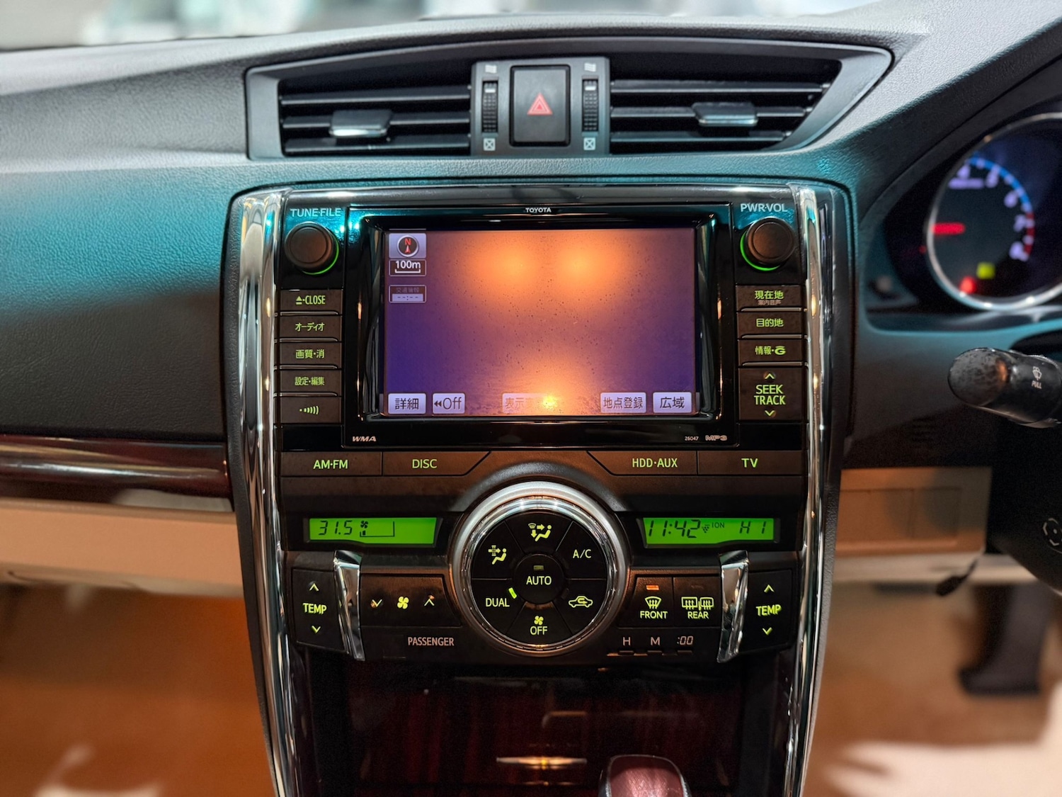 Used Toyota Mark X 2010 for sale - 77070862: Photo 29