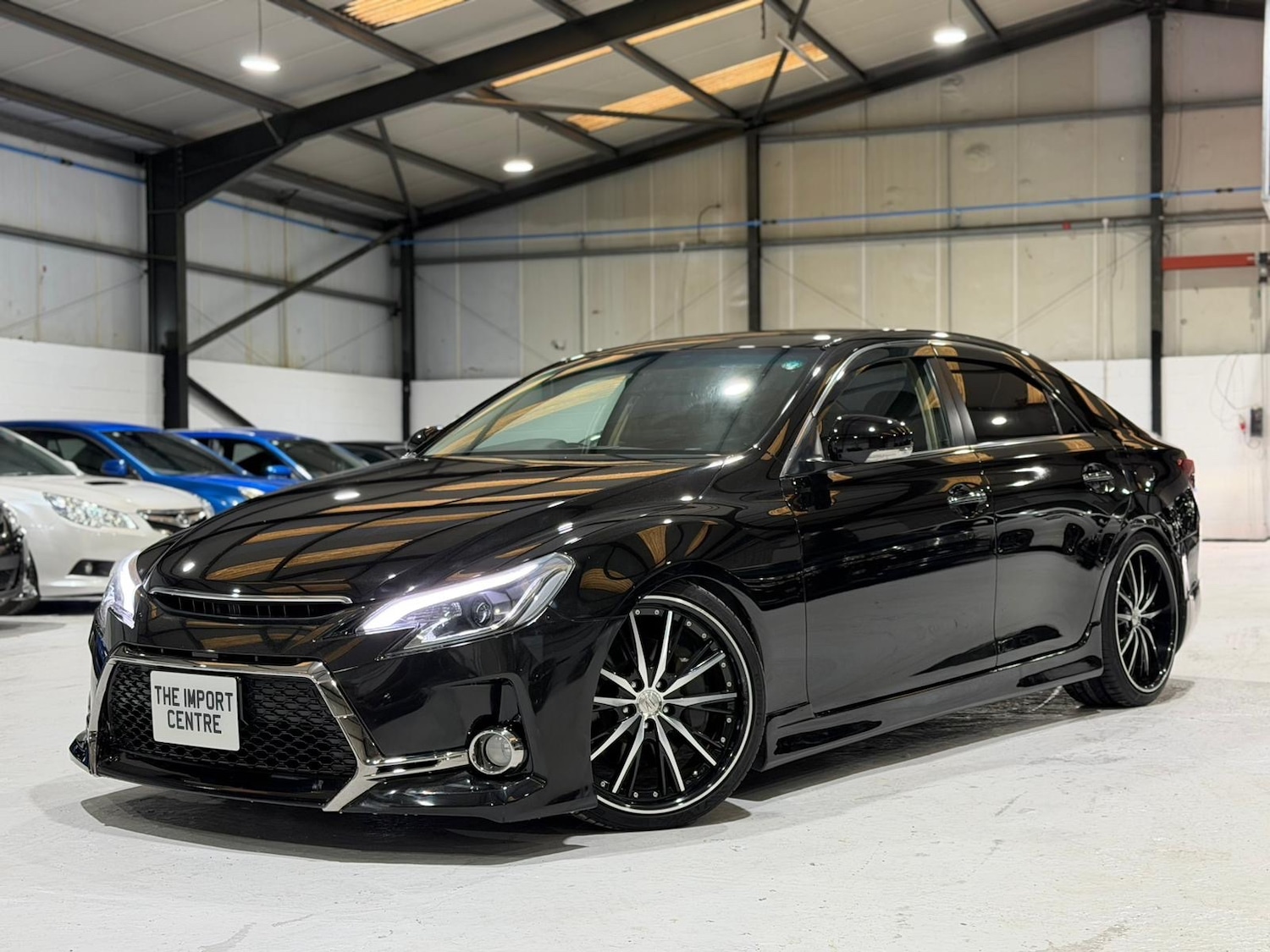 Used Toyota Mark X 2010 for sale - 77070862: Photo 3