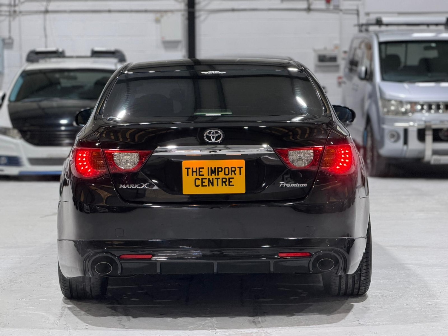 Used Toyota Mark X 2010 for sale - 77070862: Photo 7