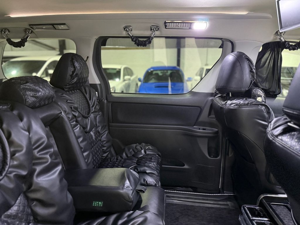 Used Toyota Vellfire 2008 for sale - 77588354: Photo 48