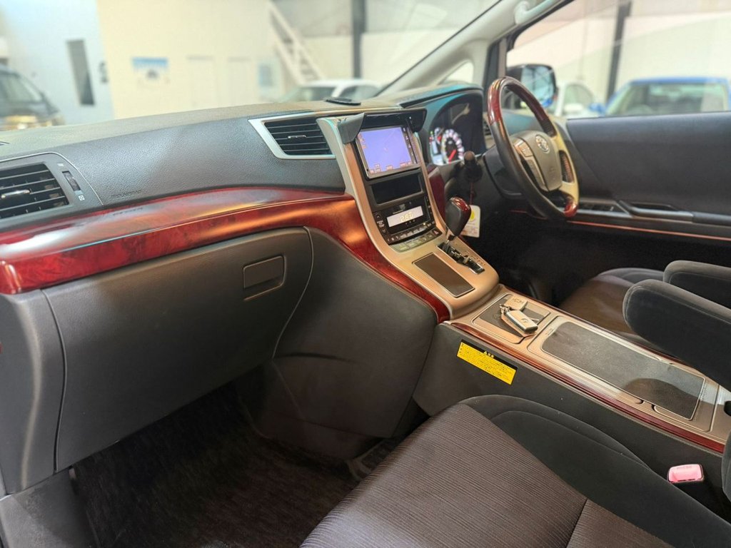 Used Toyota Vellfire 2008 for sale - 78030366: Photo 11