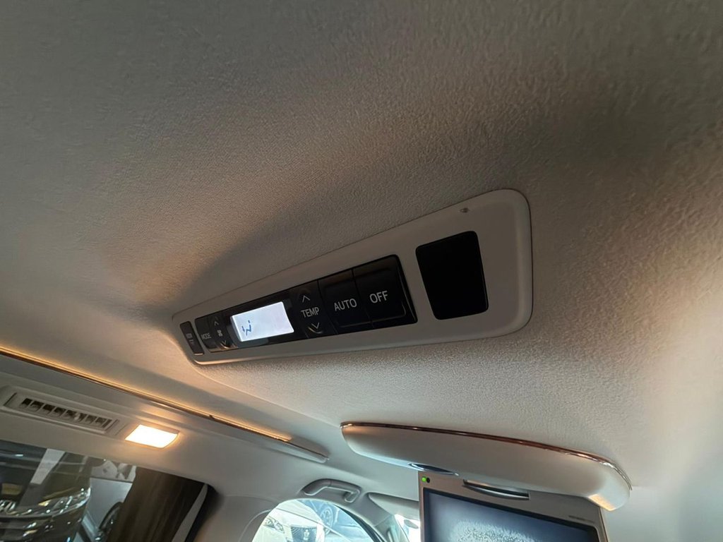 Used Toyota Vellfire 2008 for sale - 78030366: Photo 22