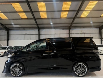 Used Toyota Vellfire 2008 for sale - 78030366: Photo