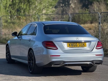 Used Mercedes-Benz E Class 2017 for sale - 78372655: Photo