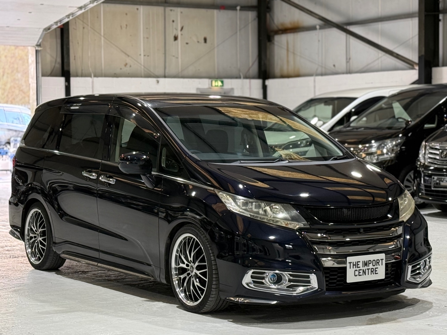 Used Honda Odyssey 2014 for sale - 77055094: Photo 4