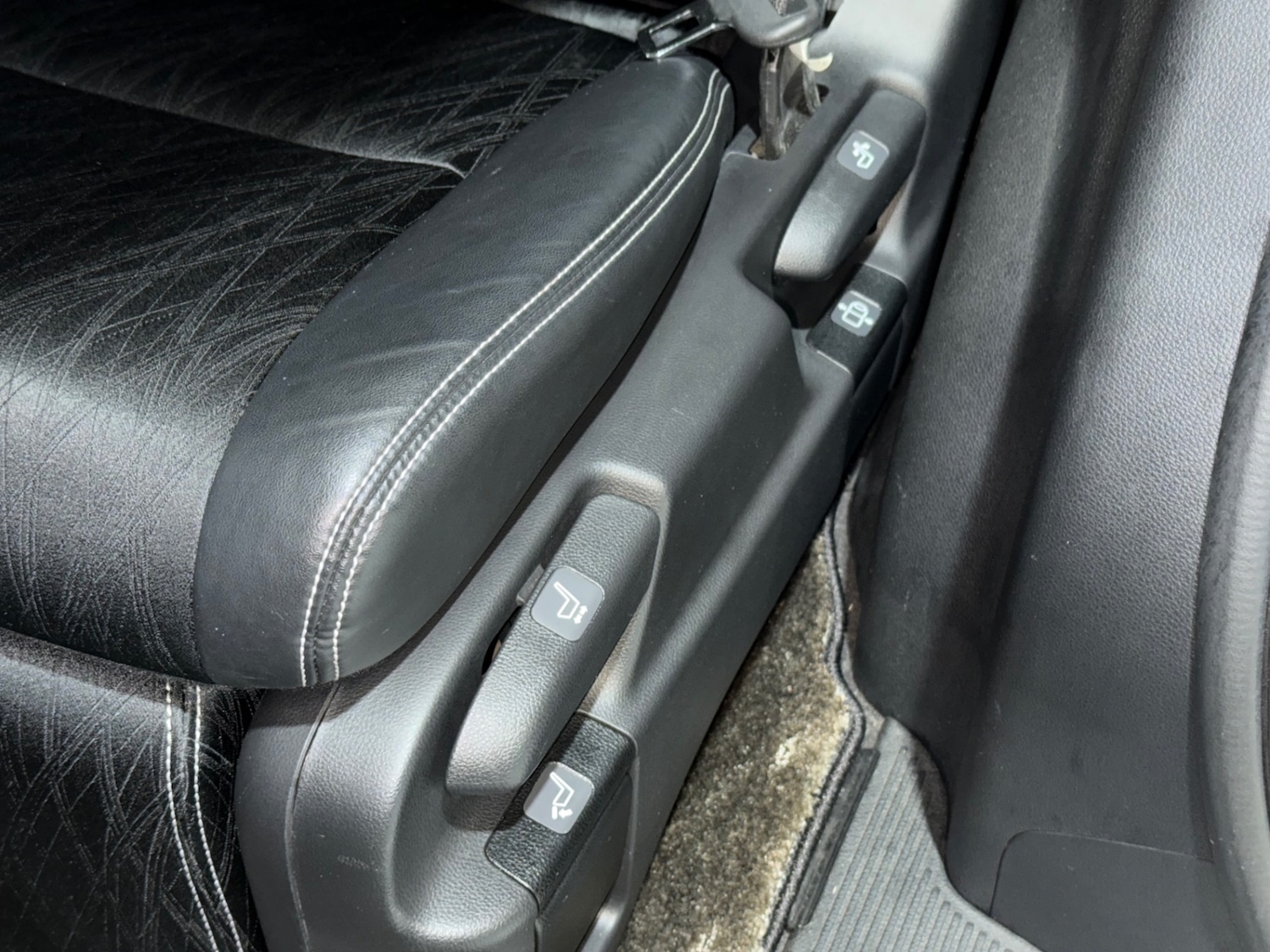 Used Honda Odyssey 2014 for sale - 77055094: Photo 42