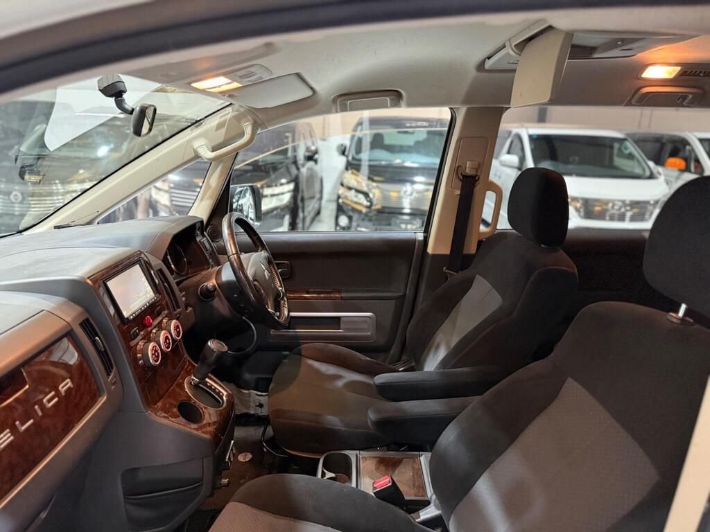 Used Mitsubishi Delica 2009 for sale - 77582212: Photo 19