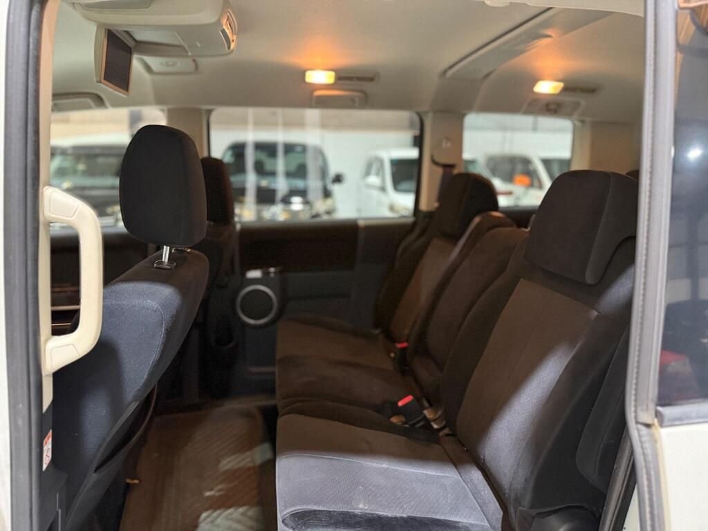 Used Mitsubishi Delica 2009 for sale - 77582212: Photo 24