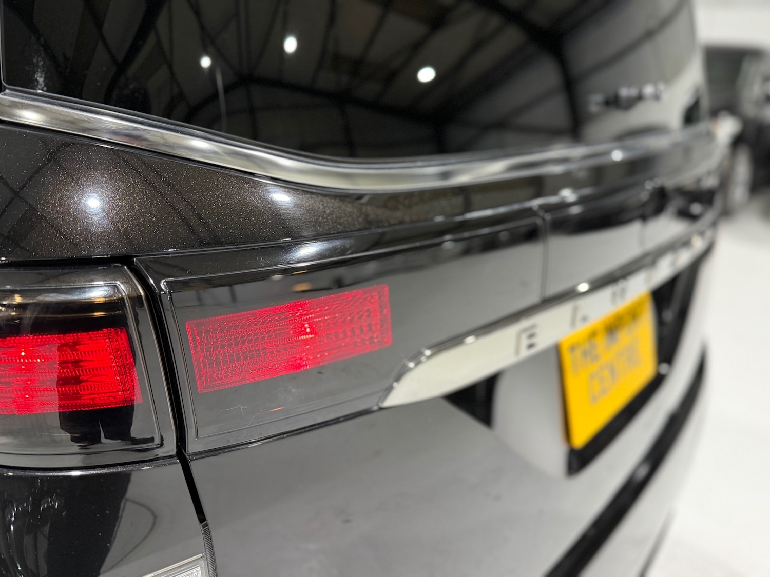 Used Nissan Elgrand 2010 for sale - 76919794: Photo 11