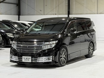 Used Nissan Elgrand 2010 for sale - 76919794: Photo