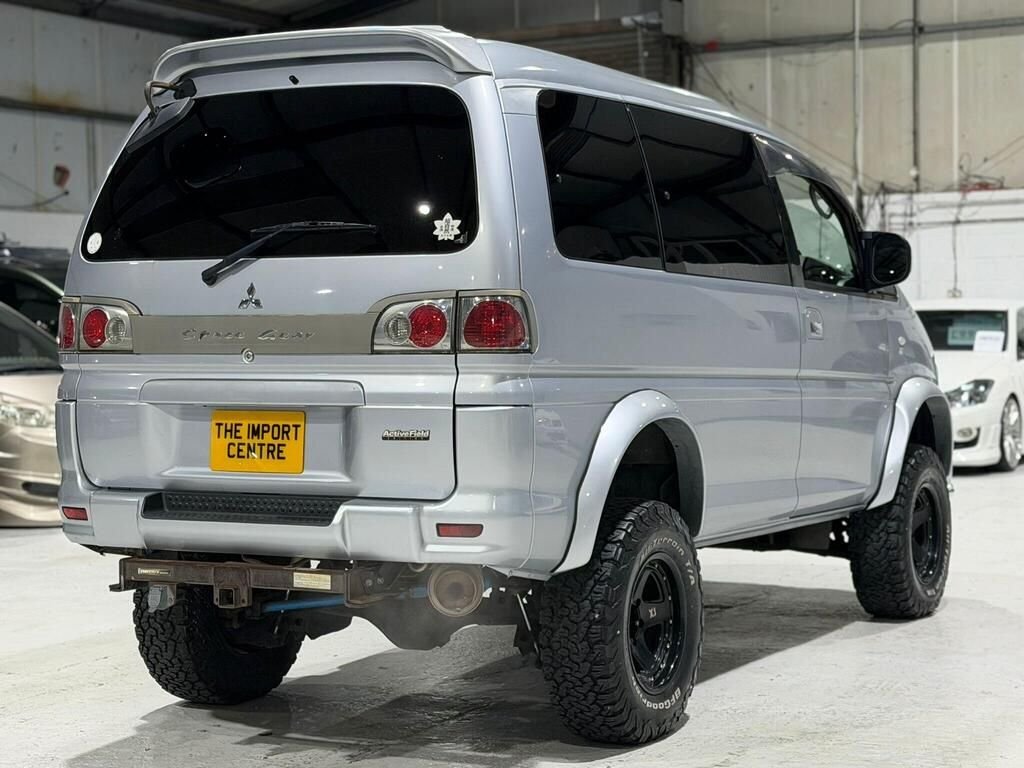 Used Mitsubishi Delica 2008 for sale - 77780709: Photo 10