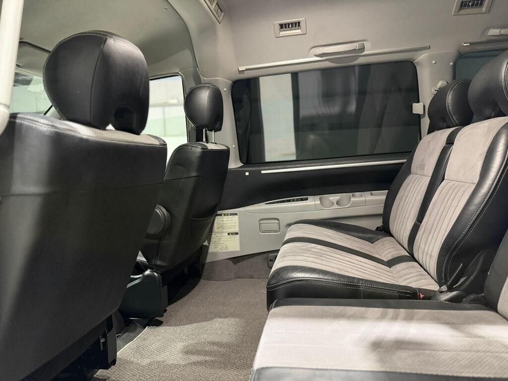 Used Mitsubishi Delica 2008 for sale - 77780709: Photo 17