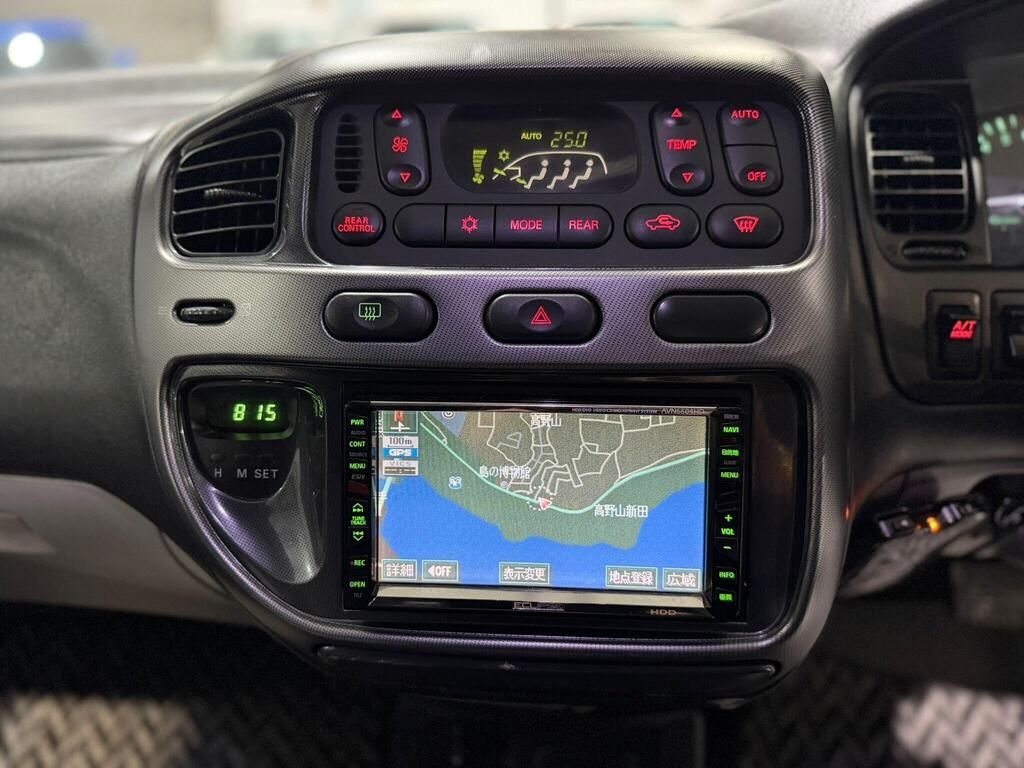 Used Mitsubishi Delica 2008 for sale - 77780709: Photo 21