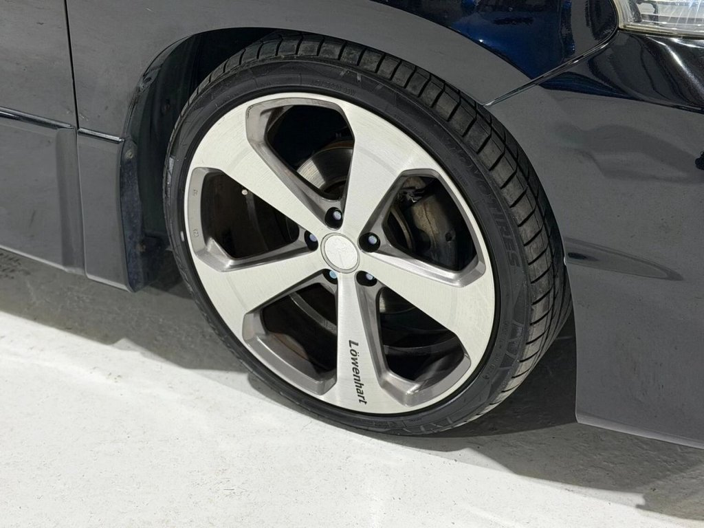 Used Toyota Vellfire 2012 for sale - 77582215: Photo 14