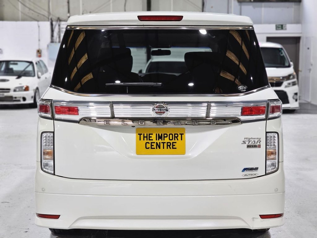 Used Nissan Elgrand 2012 for sale - 77583375: Photo 10