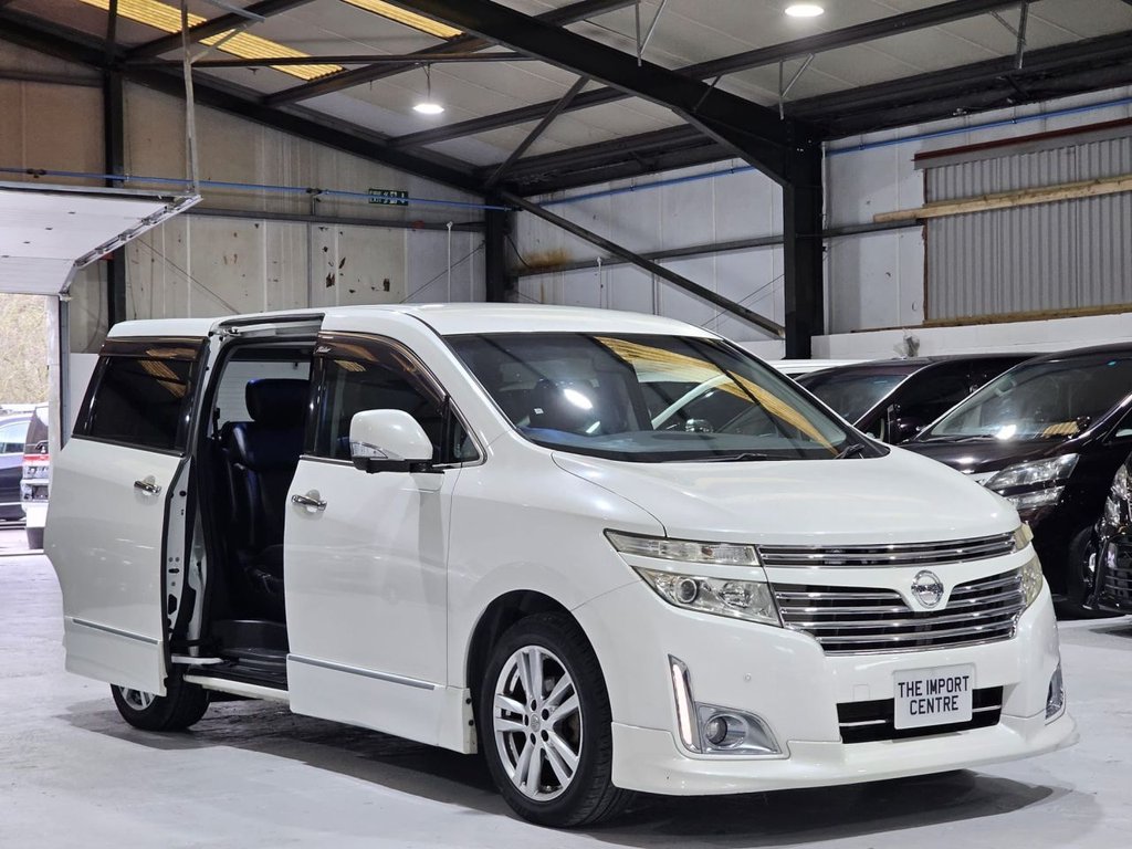 Used Nissan Elgrand 2012 for sale - 77583375: Photo 14