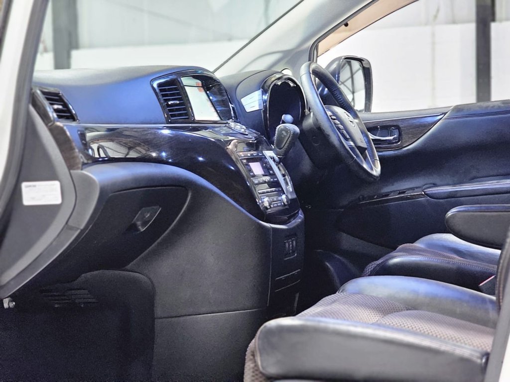Used Nissan Elgrand 2012 for sale - 77583375: Photo 20