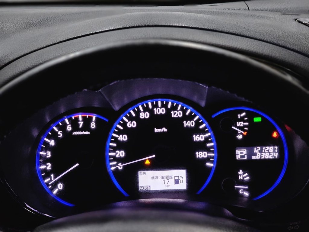 Used Nissan Elgrand 2012 for sale - 77583375: Photo 27