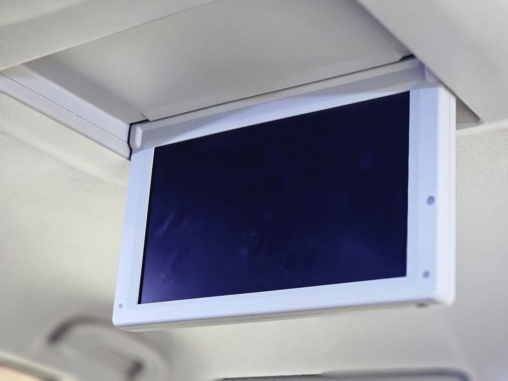 Used Nissan Elgrand 2012 for sale - 77583375: Photo 34