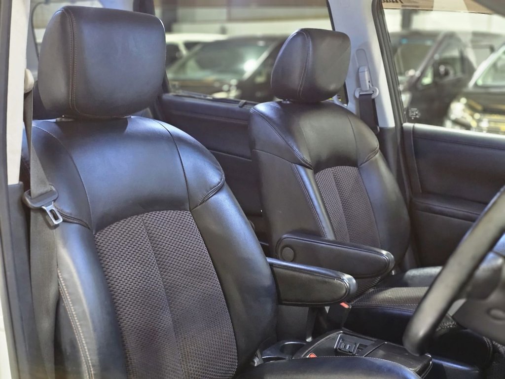 Used Nissan Elgrand 2012 for sale - 77583375: Photo 39