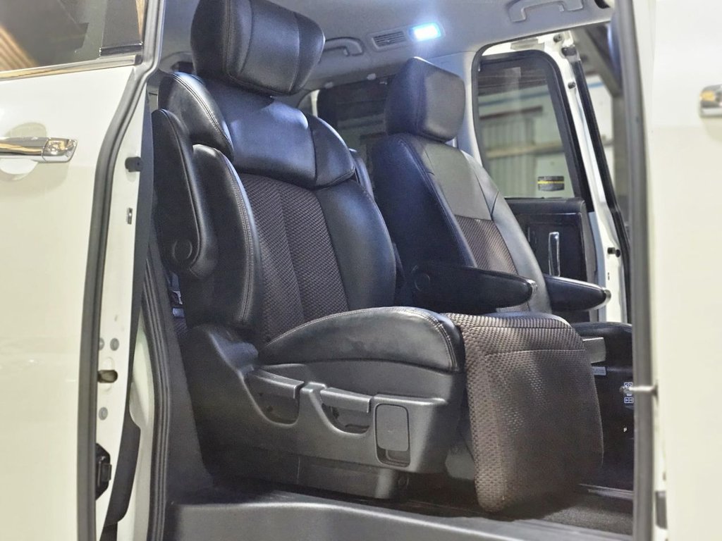 Used Nissan Elgrand 2012 for sale - 77583375: Photo 42