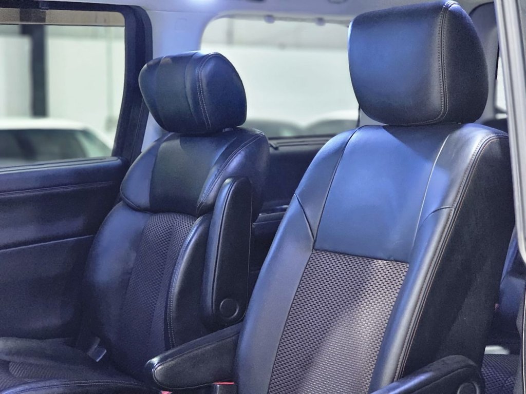 Used Nissan Elgrand 2012 for sale - 77583375: Photo 46