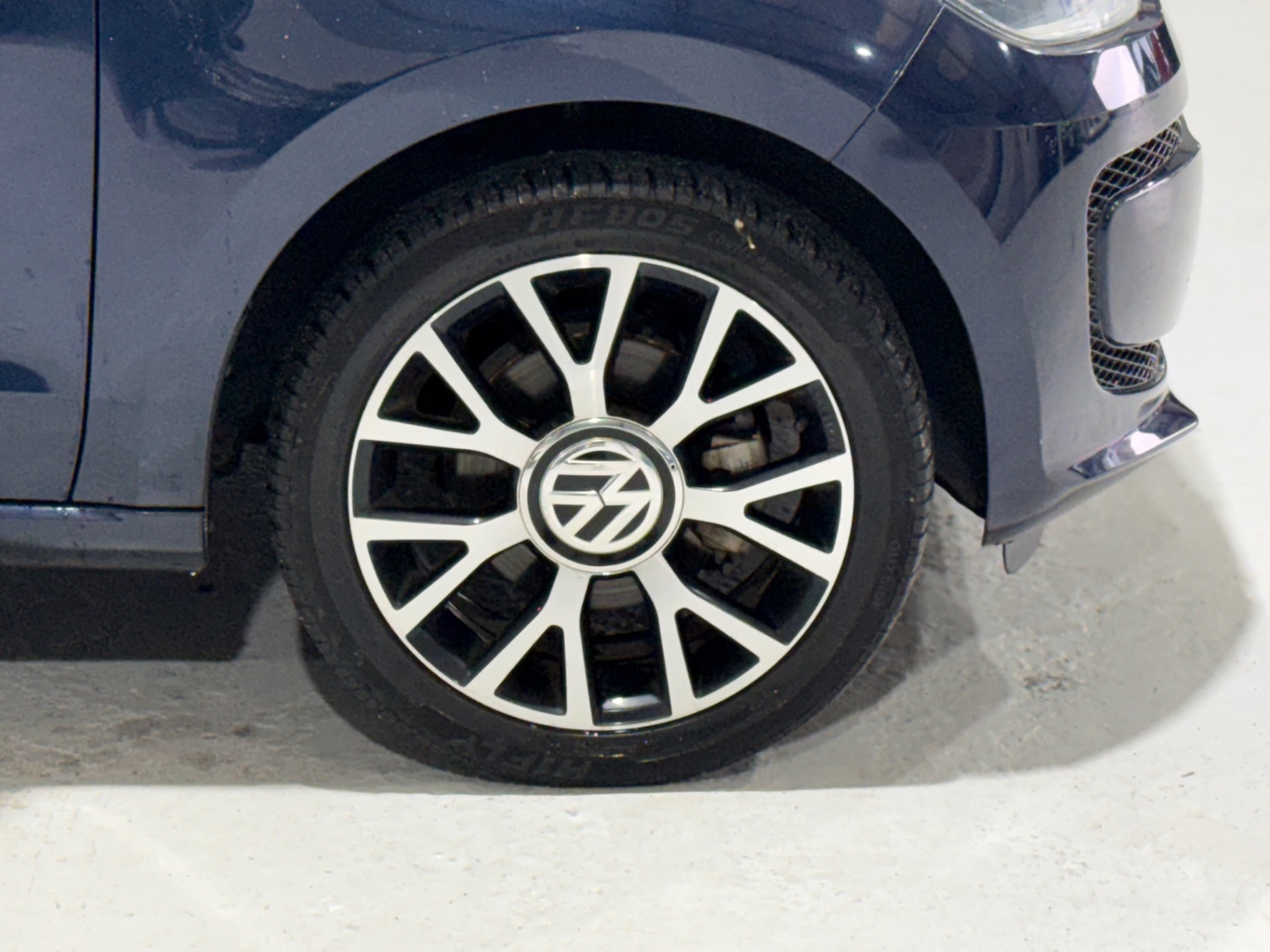 Used Volkswagen up! 2012 for sale - 77329402: Photo 15