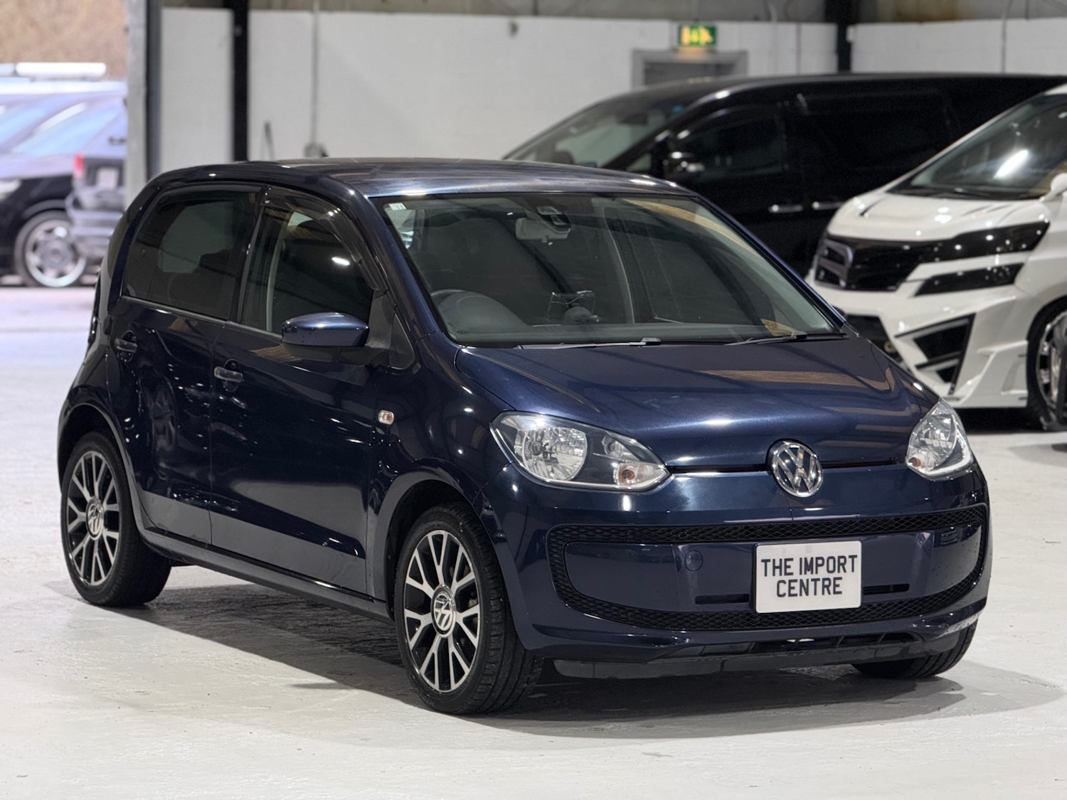 Used Volkswagen up! 2012 for sale - 77329402: Photo 2