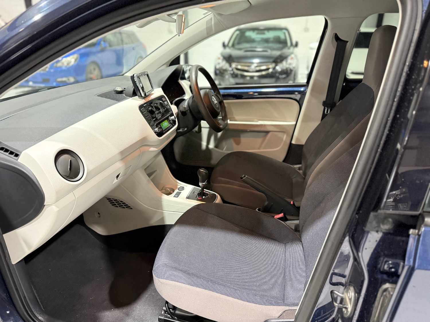 Used Volkswagen up! 2012 for sale - 77329402: Photo 20