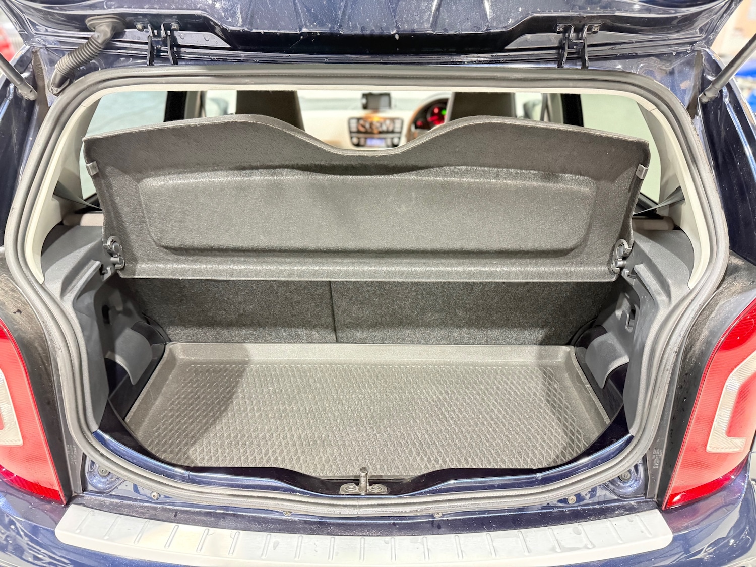 Used Volkswagen up! 2012 for sale - 77329402: Photo 34