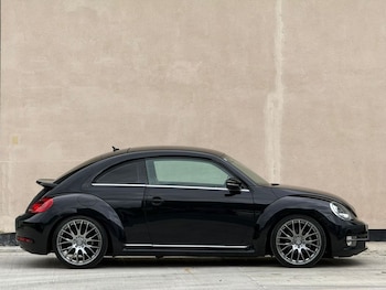 Used Volkswagen Beetle 2014 for sale - 78968748: Photo