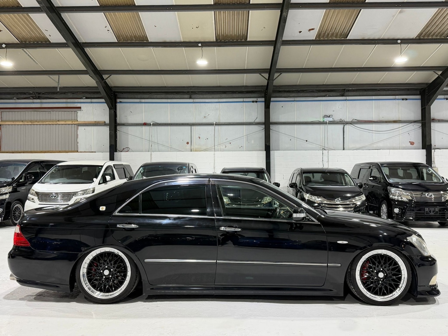 Used Toyota Crown 2006 for sale - 77057012: Photo 3