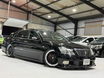 Used Toyota Crown 2006 for sale - 77057012: Photo