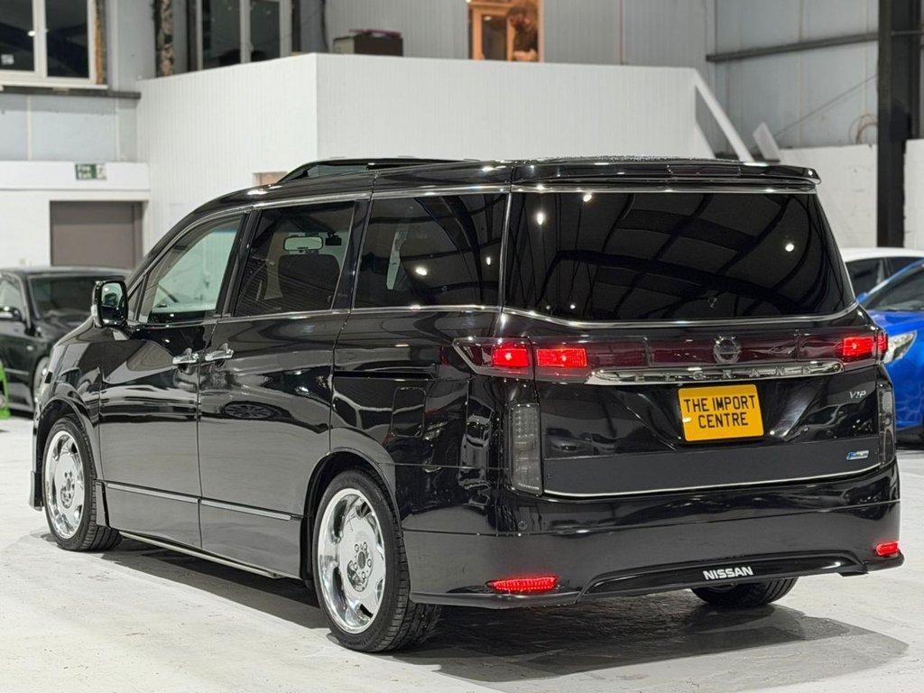 Used Nissan Elgrand 2011 for sale - 77582224: Photo 11