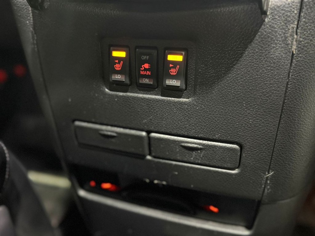 Used Nissan Elgrand 2011 for sale - 77582224: Photo 22