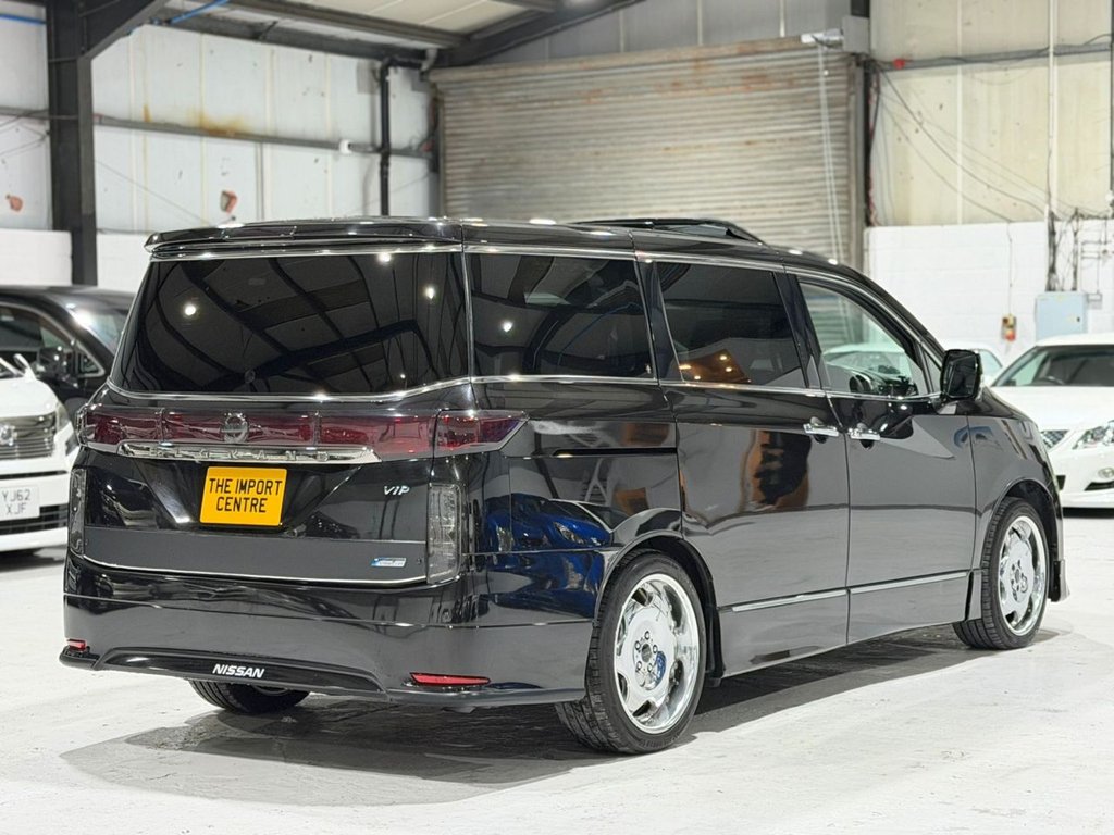 Used Nissan Elgrand 2011 for sale - 77582224: Photo 6